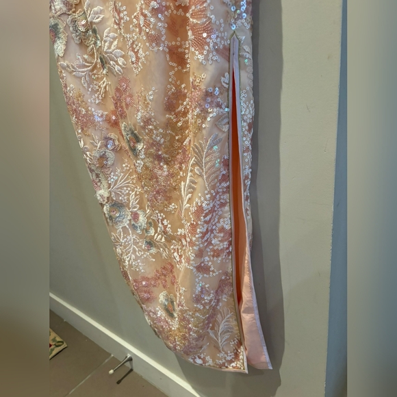 Traditional Chinese Dress Qipao - Picture 5 of 7